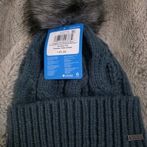 Columbia Teal Knit Beanie with Faux Fur Pom